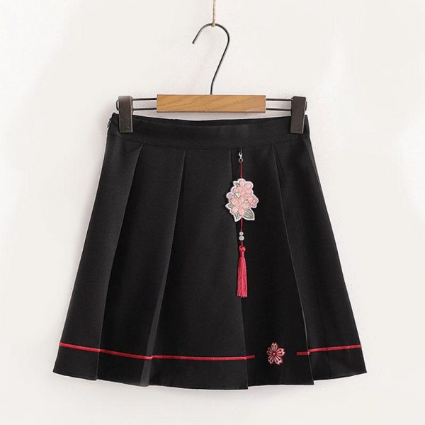 Flower Embroidery Buckle T-Shirt Skirt Set - Modakawa Modakawa